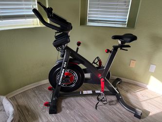 Schwinn IC4 Indoor Cycling Bike