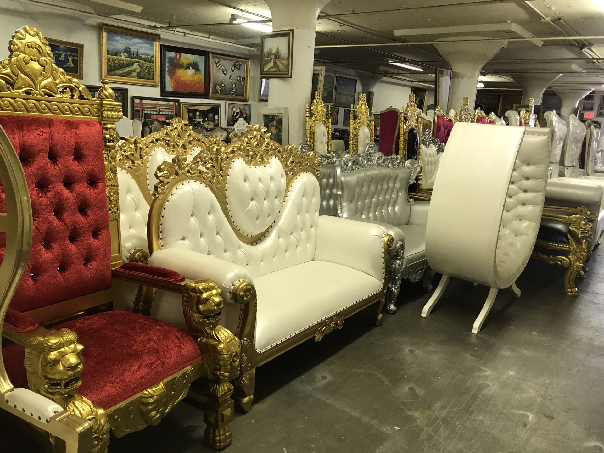 Beautiful throne chair.$1800. Best offer