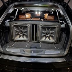 (2) 15 inch Kicker L7S in a brand new ported Ground Shaker Box