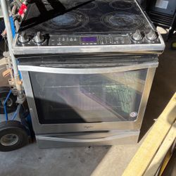 Whirlpool Electric Range Stove