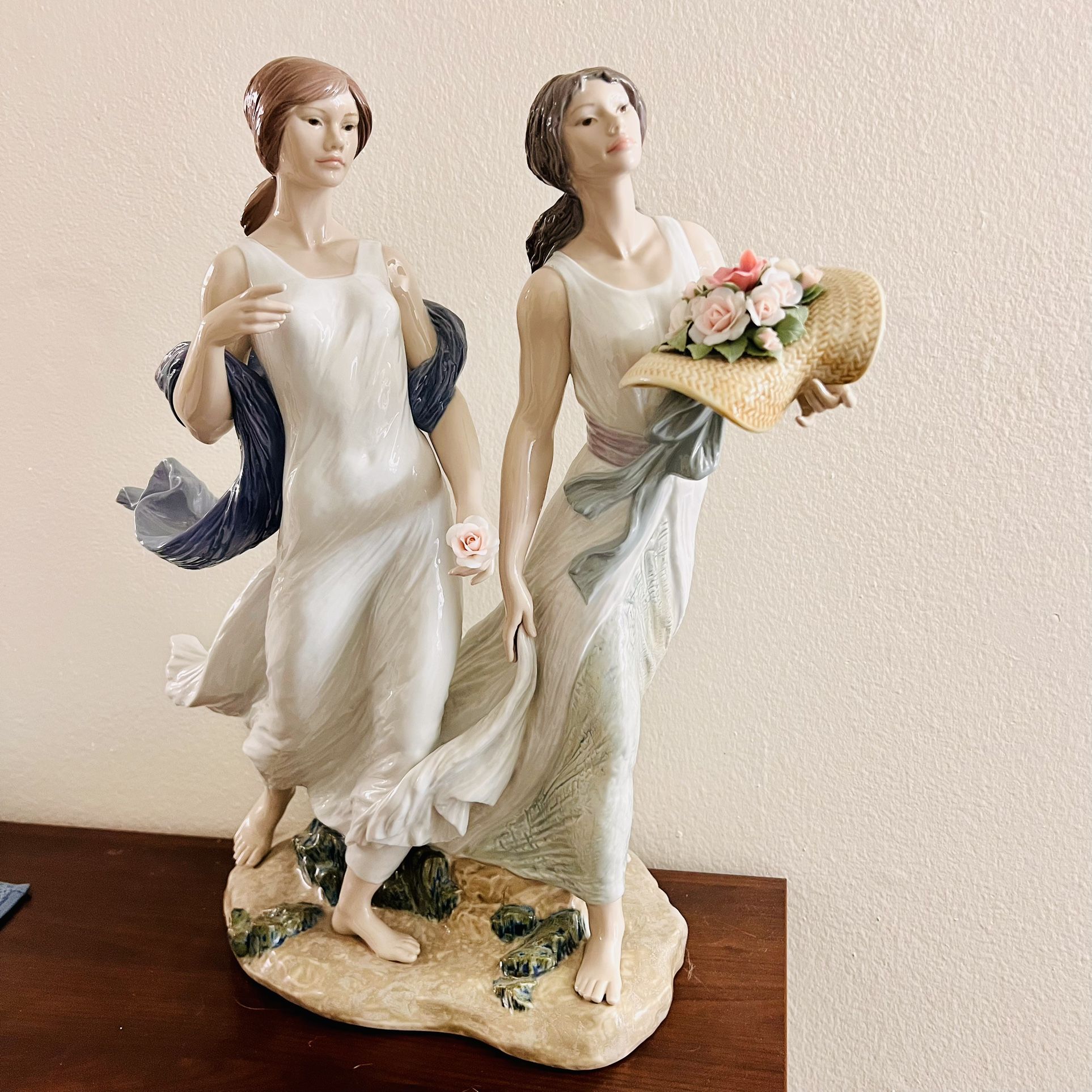 Lladro Figurine
