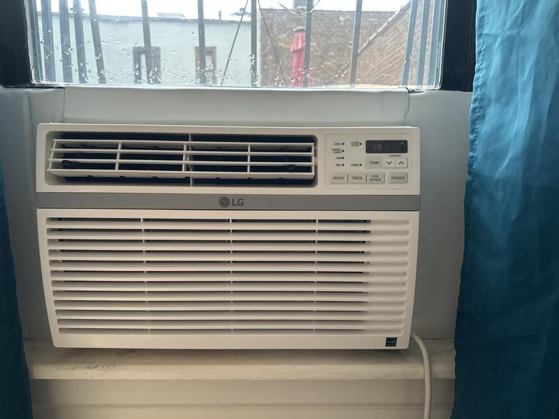 LG Window AC Unit With Remote