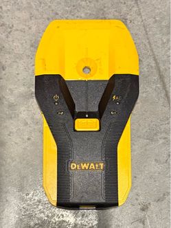 DEWALT 3/4" Center Detect Stud Finder (Model DW0100) - Tested & Working