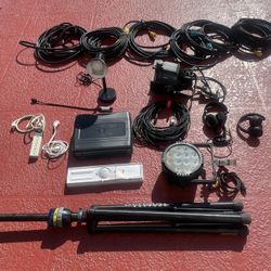 20 PC Audio Lightning Lot Of Gear 