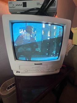 Panasonic  13” CRT Color Television  Vintage 1999 - $359.99-OBO