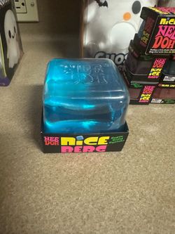 Needoh nice berg $25 new sealed unopened