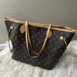 Louis Vuitton Neverfull Monogram MM