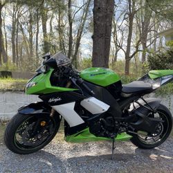 2009 Kawaski ZX10R