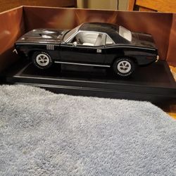 Die Cast 1/18 scale  Die cast. phantasm , From the Movie. 1971 plymouth cuda, With box. Paid.$150 Asking.$70