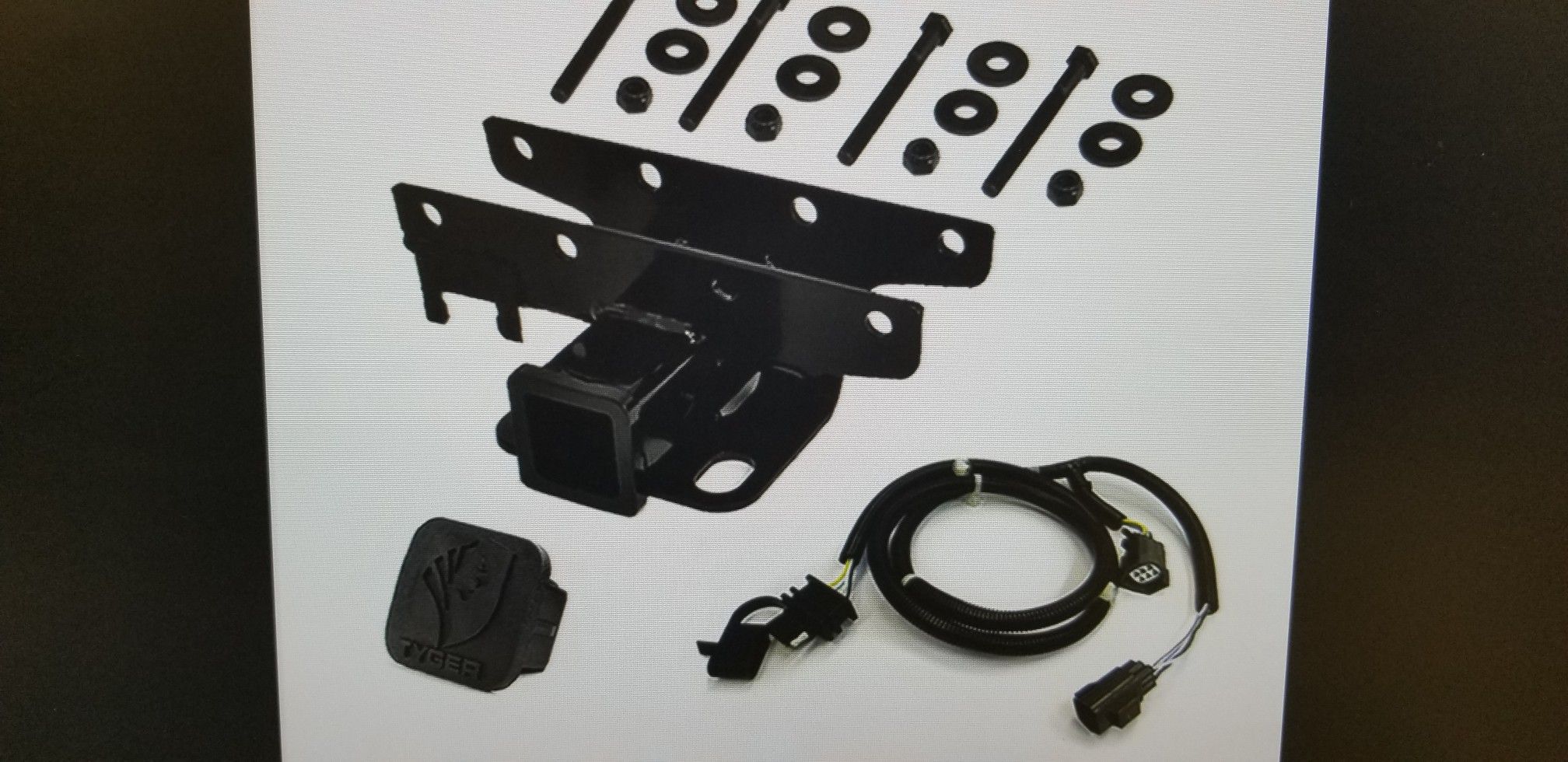 Tyger wrangler receiver hitch with harness