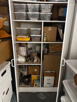 Storage unit need to sell