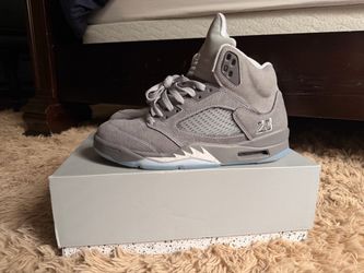 Wolf Grey 5s w/ Box Sz 9 TAKING OFFERS