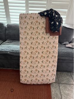 Kolcraft Crib Mattress & Mattress Topper