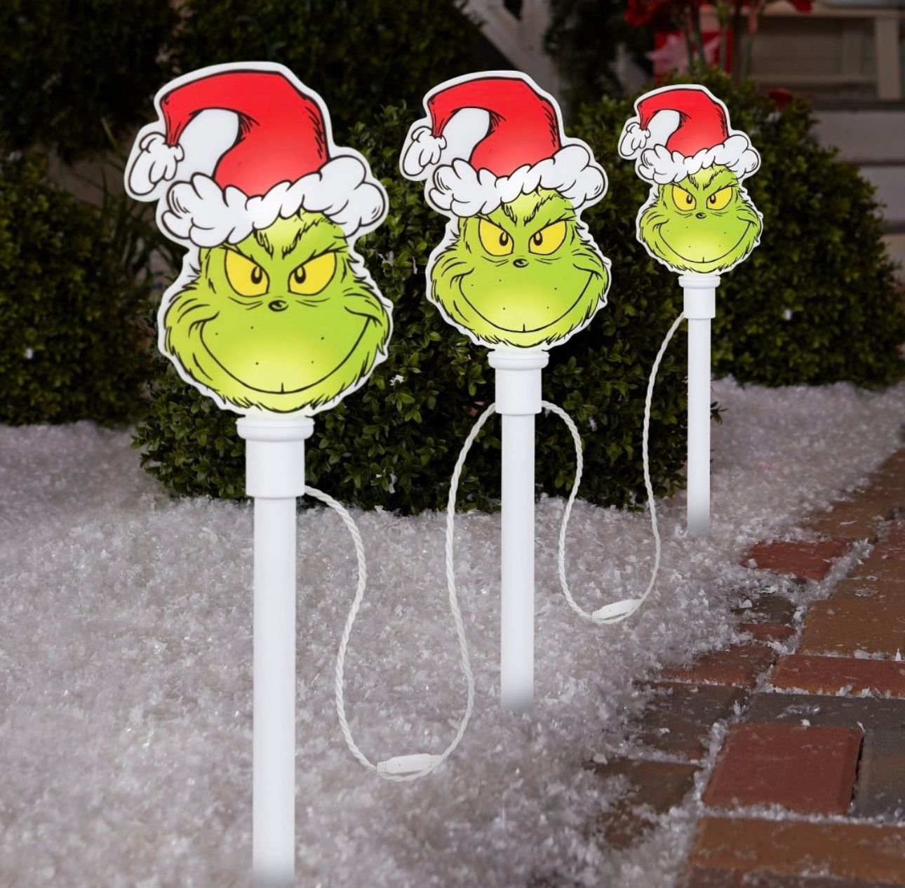 2 Sets Of 24 inch tall Pathway Christmas Light Show the Grinch White Pathway Lighting Decoration