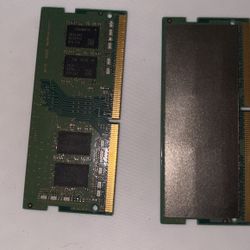 2x- 8gb Ram DDR4 SO-DIMM Chips