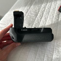 Canon Battery Grip BG-E18 - Never Used