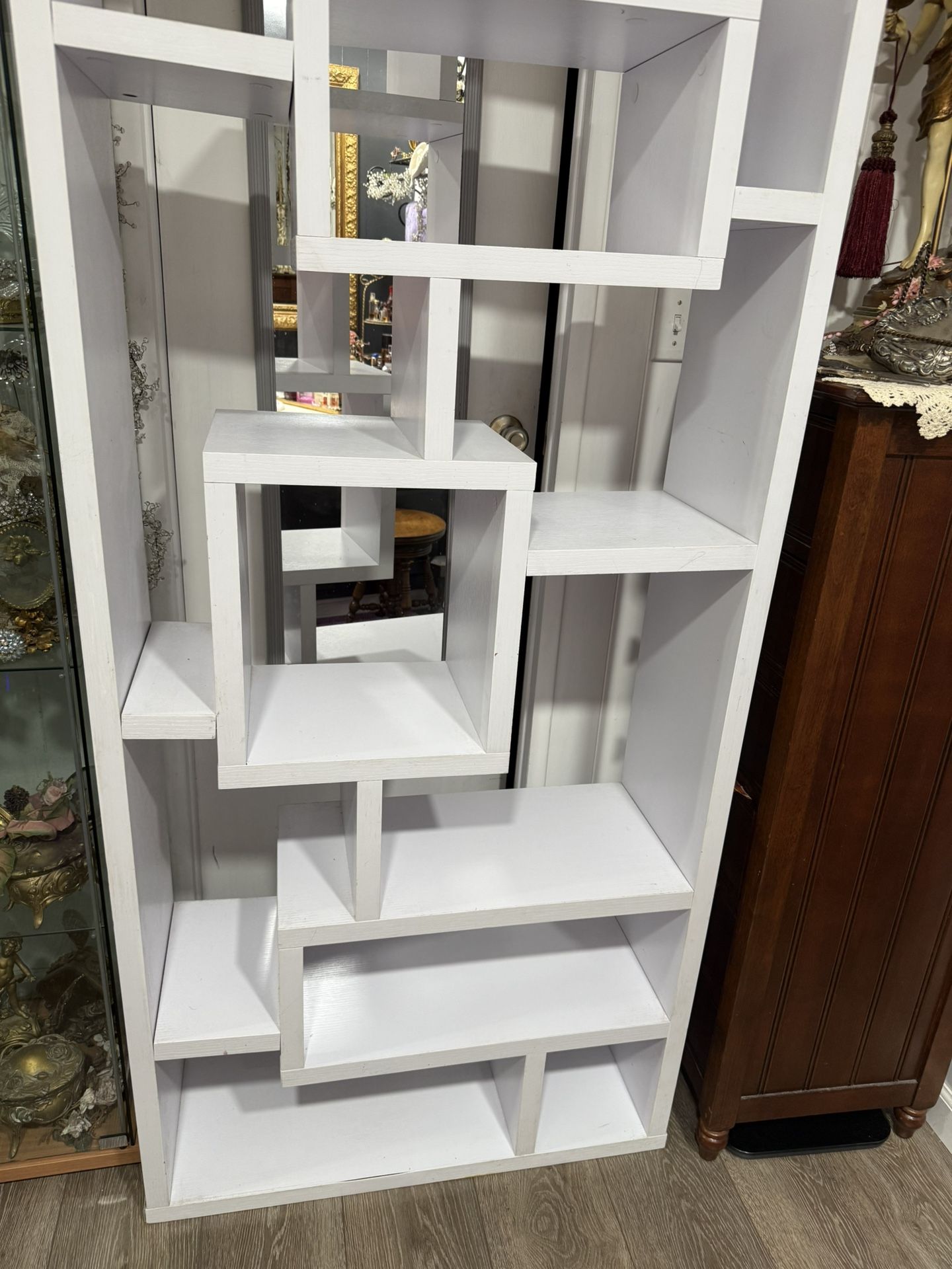 Modern bookcase/storage/display Shelves