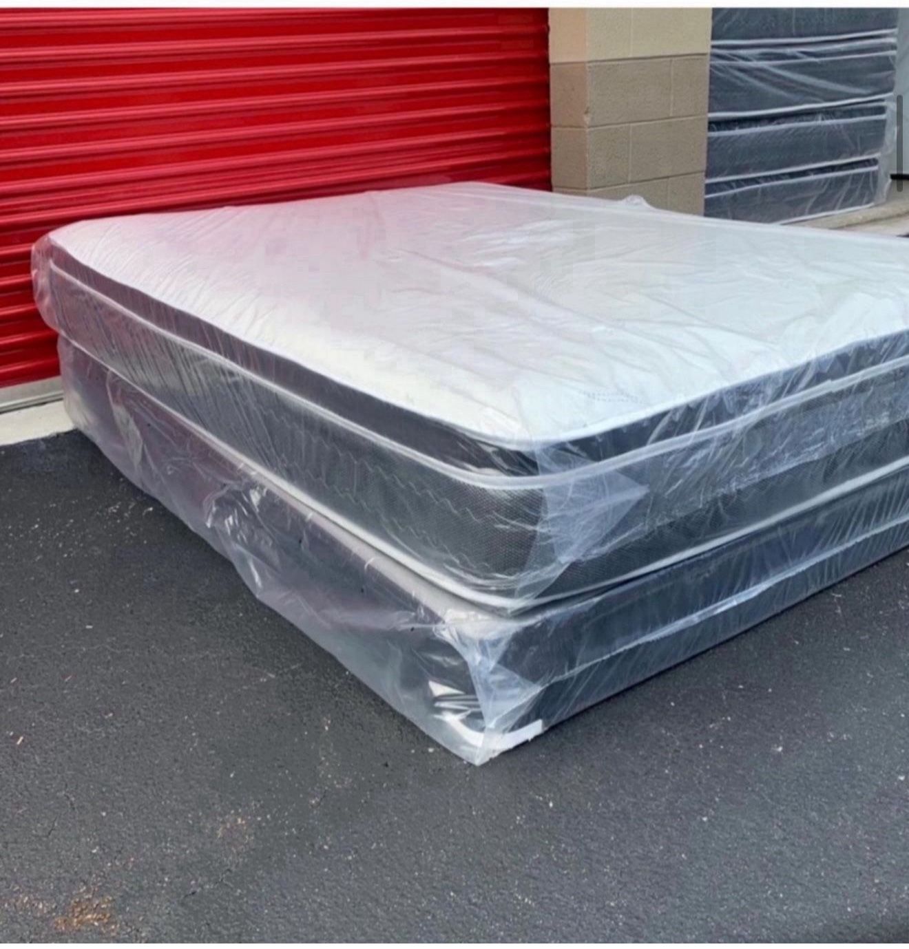 NEW Mattress Queen Size Pillowtop With Box Spring // Offer 🚚