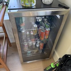 Insignia beverage Cooler