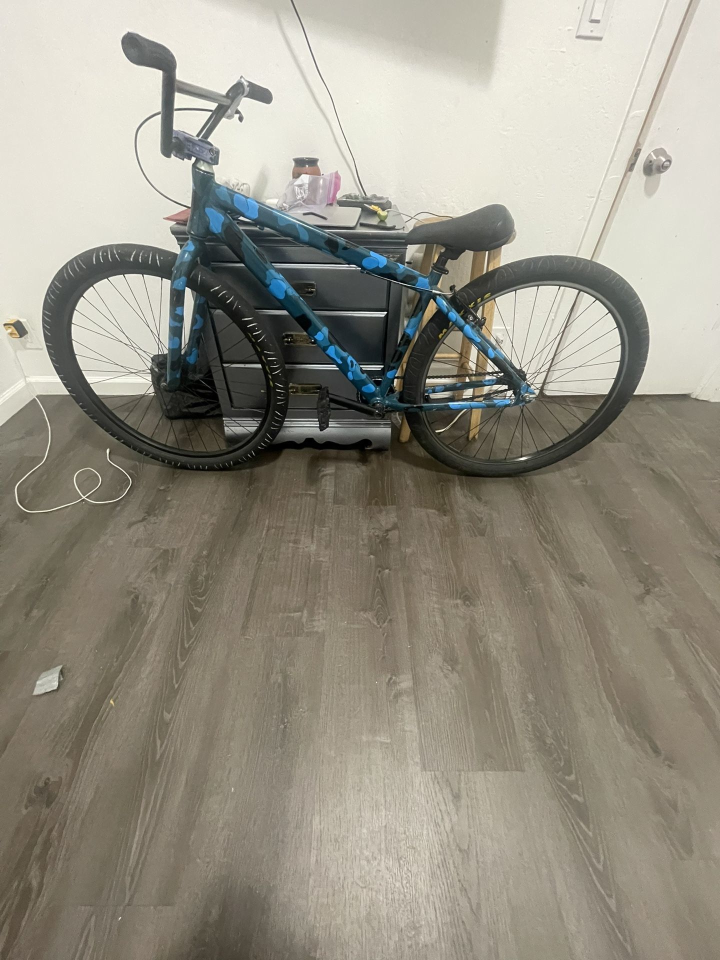 Big Flyer 29 Inch Fruitvale Ca. 300cash