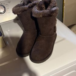 Girls Boots