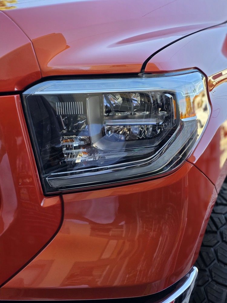 Pair: 2018+ Toyota Tundra OEM LED Headlights - The HID Factory Toyota Tundra Headlights 