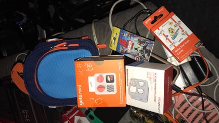 Yoto mini with hand bag and accessories
