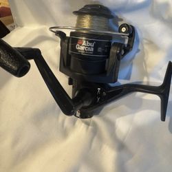 Fishing Reel 