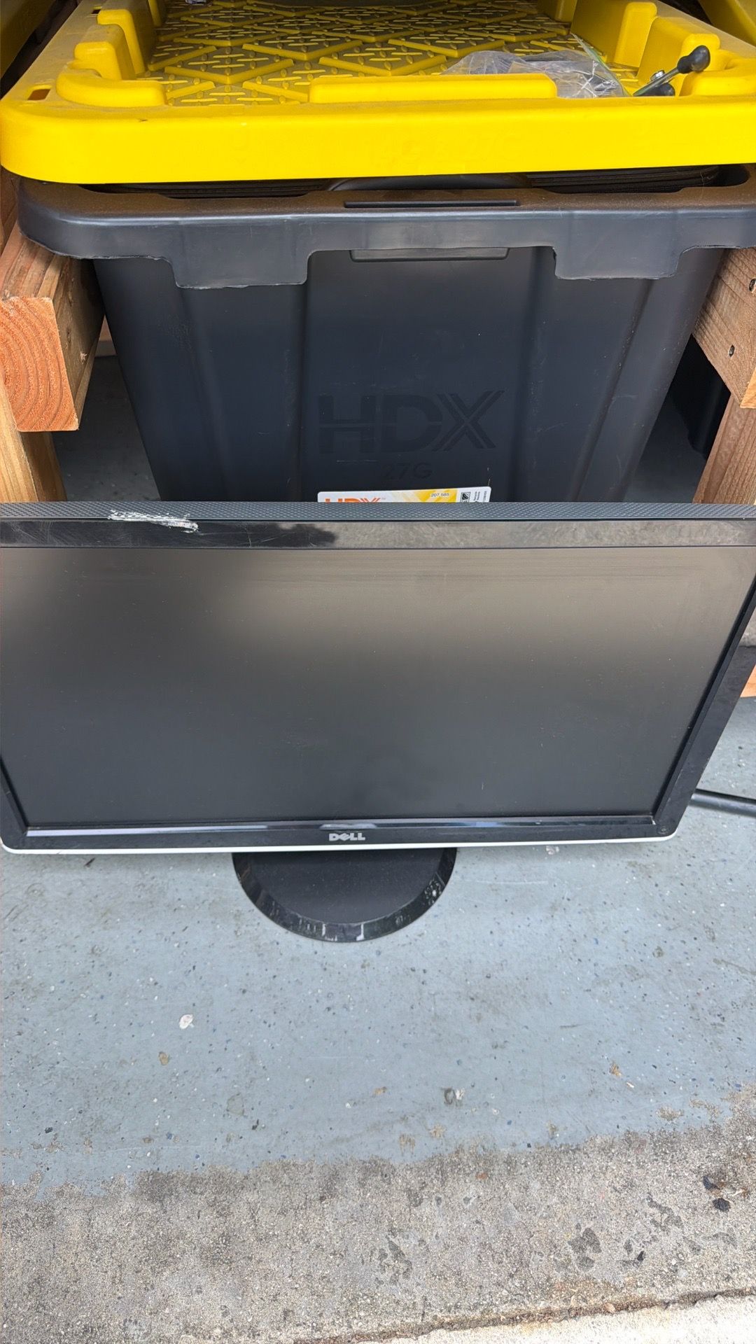 Dell 24” computer monitor