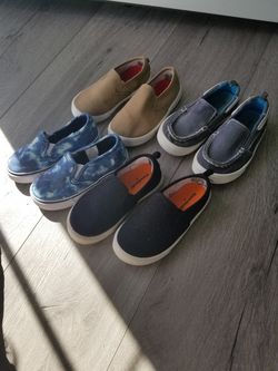 Boys casual loafers