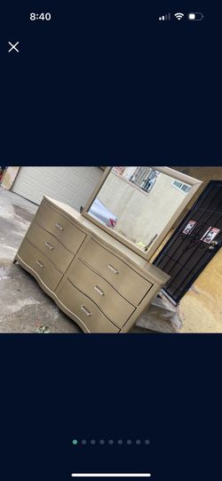 Gold Dresser