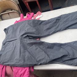 Used Snow Pants 25$