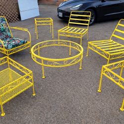 Palm Springs Style Patio Set – Vintage Iron – Designer Yellow