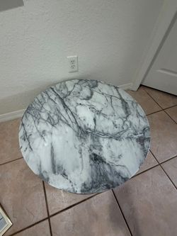 Round natural marble coffee table chrome base