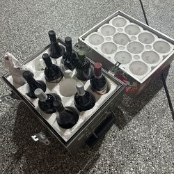 12-bottle Wine suitcase