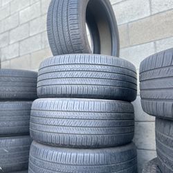 Vendo Set De Llantas 235/45R18 Marca HANKOOK 