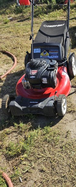 Troy Bilt 22in Lawn Mower