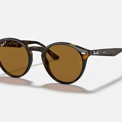 Ray Ban Sun Glasses (RB2180)!