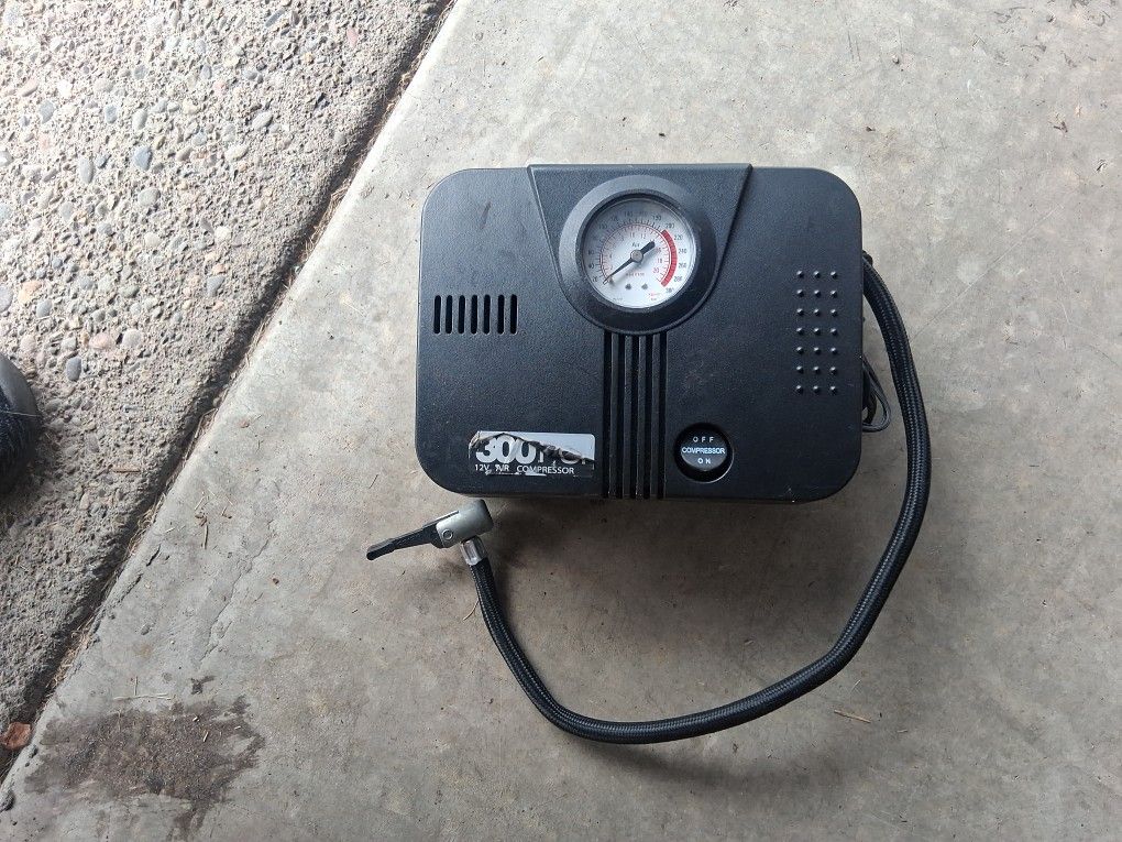 12 Volt Air Compressor