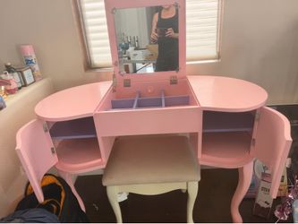 Vanity and Chair set