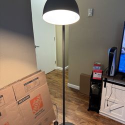 Moving Sale! Lamps, Dresser And Stools
