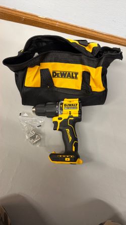 Dewalt 1/2” hammer drill w/ bag
