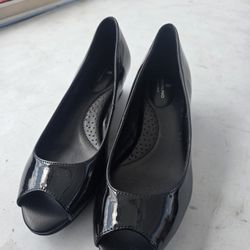 Bandolino Peep Toe Wedge Pump Woman Size 7