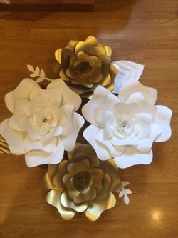 Paper flowers/ Flores de papel