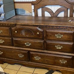 3 Piece Oak Bedroom set (full or queen)