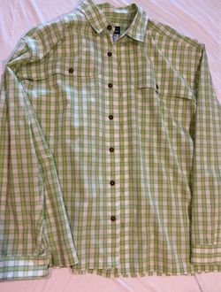 Patagonia Men's Shirt Men L Long-Sleeved Self-Guided Hike  Button Down Green