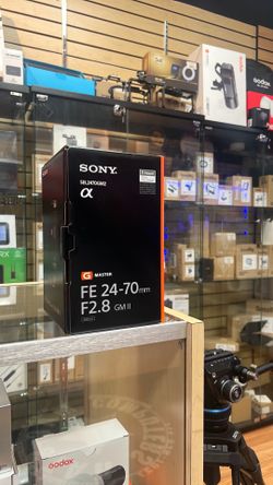 Sony fe 24-70mm f2.8 ii