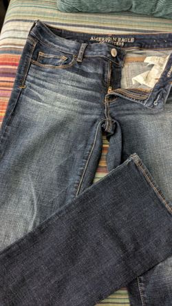 $8 American Eagle Dark Denim Jeans