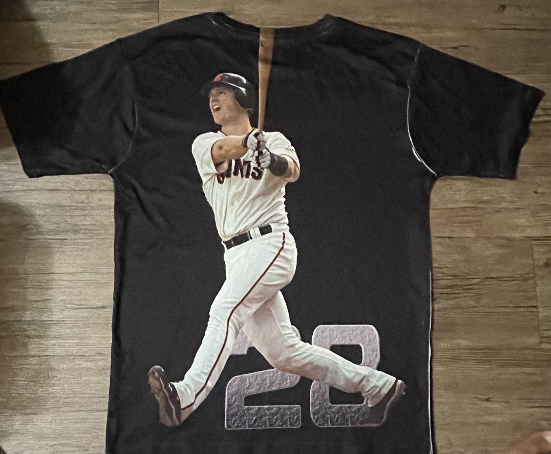 San Francisco Giants #28 Buster Posey Graphite Series. Mens LARGE. $15.00
