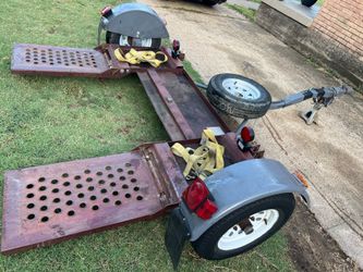 Tow dolly